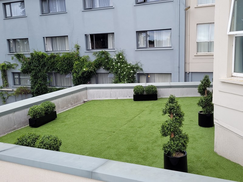 Artificial-Outdoor-Plants